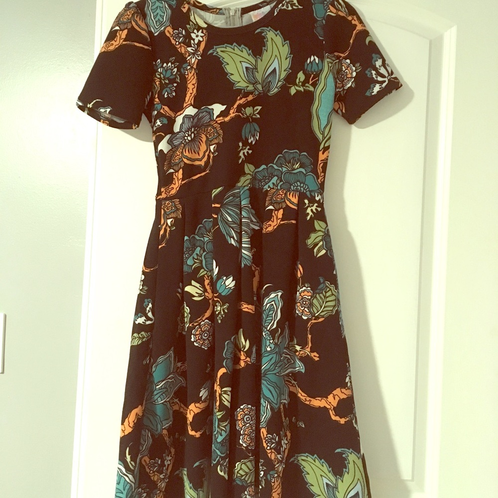 Lularoe Amelia dress